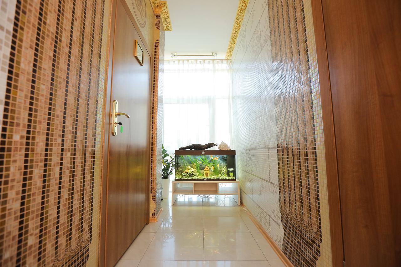 "Zolotoe Runo" Hotel Odessa Exterior photo